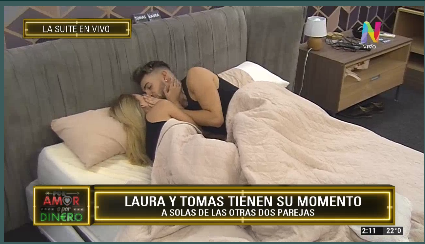 Laura y Tomás beso