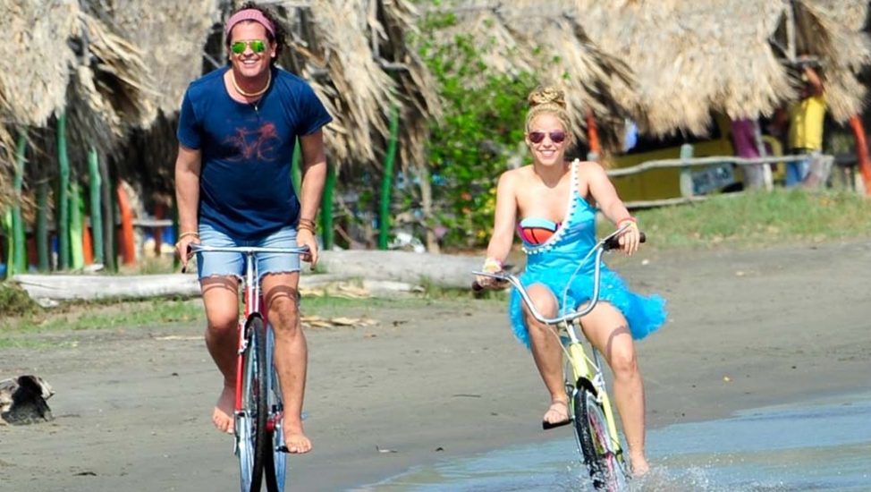 Alinear llenar borgoña Shakira y Carlos Vives absueltos por “La bicicleta”