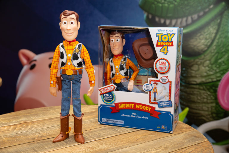 Nuevo muñeco interactivo de Woody de Toy Story