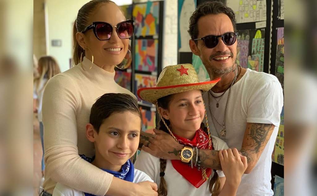 El hijo de Jennifer López también luce su habilidad como cantante