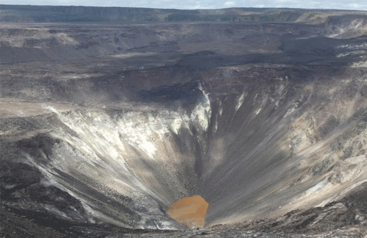 Las-inéditas-fotos-de-la-NASA-muestran-un-lago-dentro-de-un-volcán-2