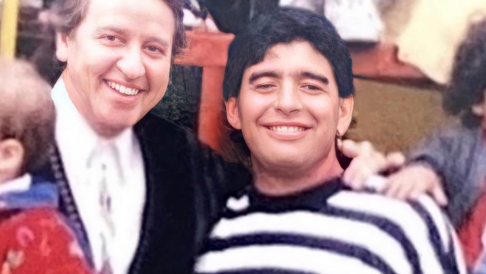 Carlos "Kiko" Villagrán y Diego Maradona