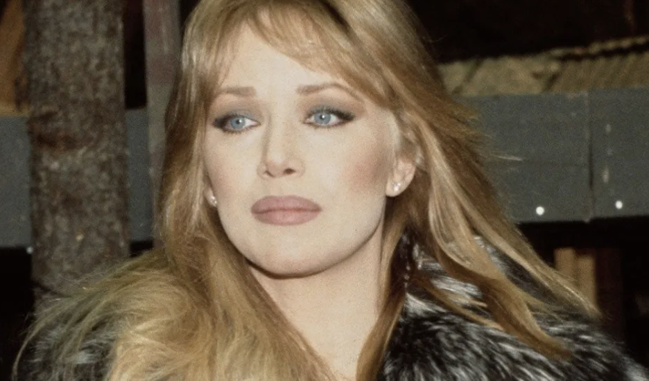 Tanya Roberts